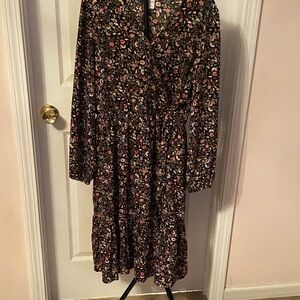 Elegant Black Floral Long Sleeve Dress